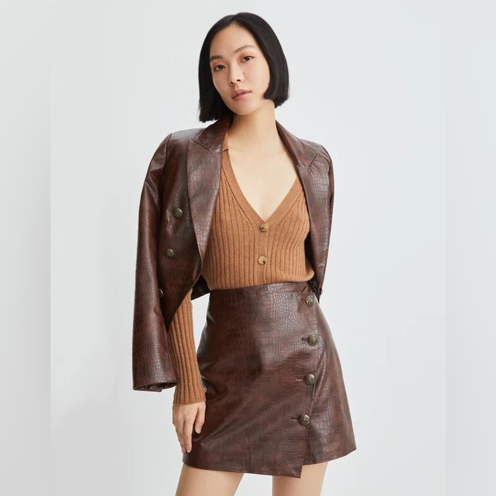 VERONICA BEARD DINARD VEGAN LEATHER SKIRT IN CHICORY